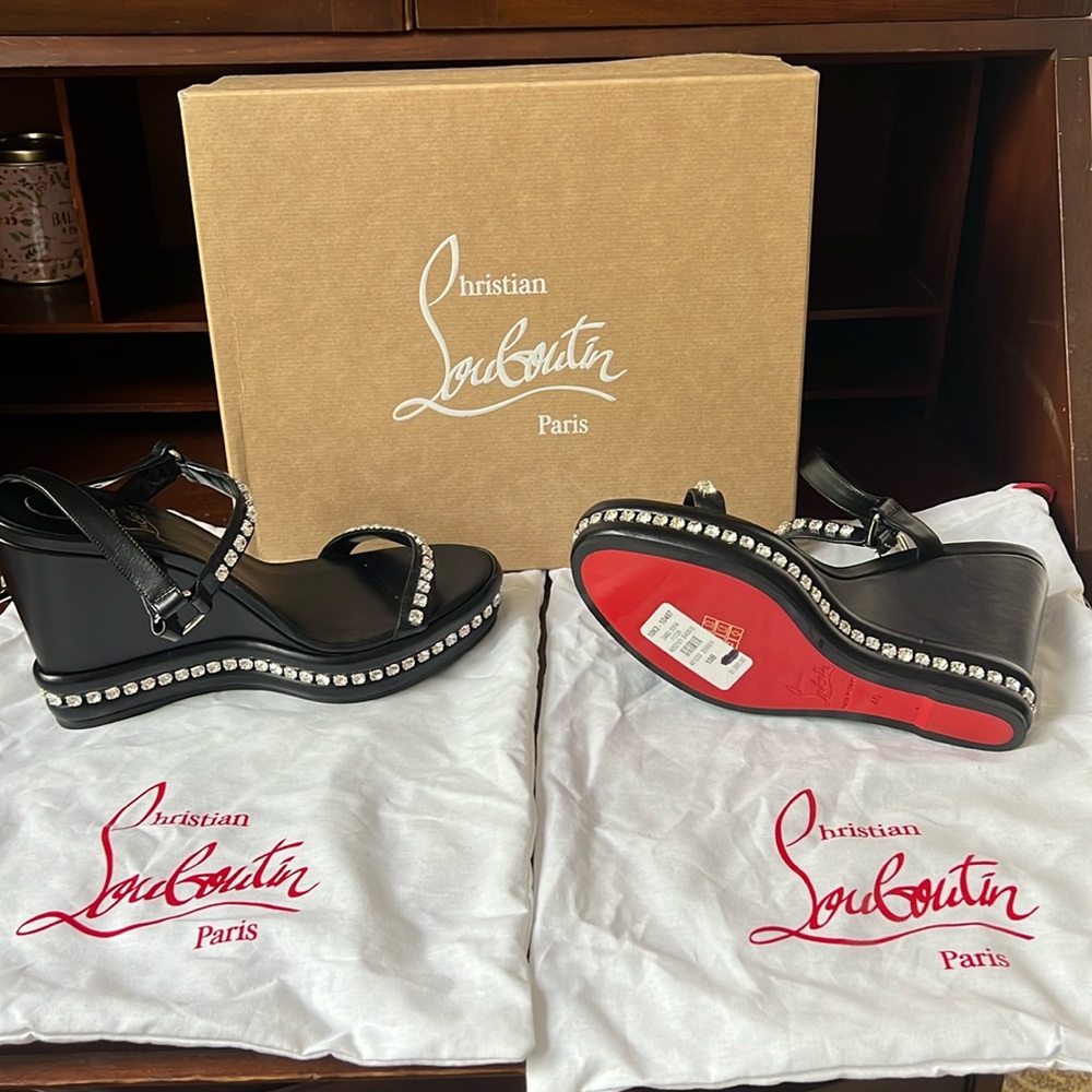 Louboutin Shoes - platform shoes